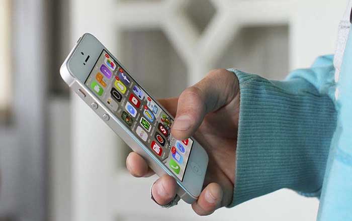 Mobile display ads help customers engage your business